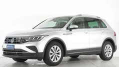 Usata 2023 VW Tiguan Life SUV | 32.800 € (Buon prezzo)