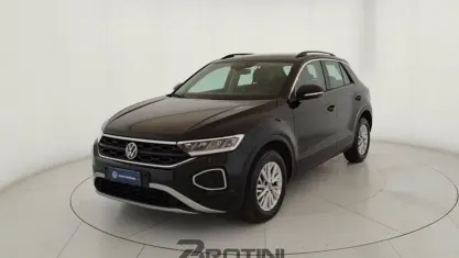 Usata VW T-Roc Life 116 CV (85 kW) 2025 Other SUV