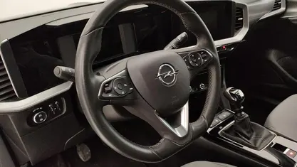 Nero Usata 2022 Opel Mokka Elegance SUV | 16.990 € (Buon prezzo)
