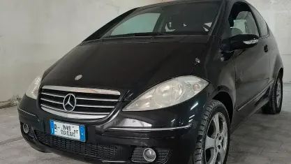 Usata Mercedes A180 Avantgarde 109 CV (80 kW) 2006 Nero Berlina