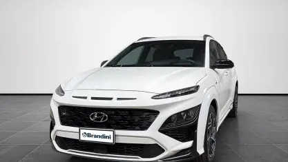 Usata Hyundai Kona N Line 120 CV (88 kW) 2023 Bianco SUV