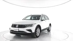 Bianco Usata 2021 VW Tiguan Life SUV | 24.820 € (Buon prezzo)