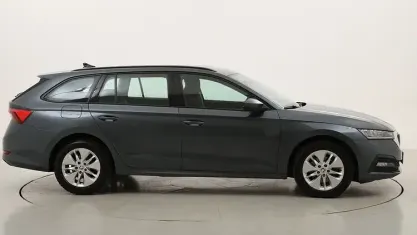 Usado Skoda Octavia Executive 150 CV (110 kW) 2021 Familiar