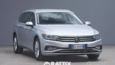 Argento Usata 2020 VW Passat Business Station wagon | 20.887 € (Buon prezzo)