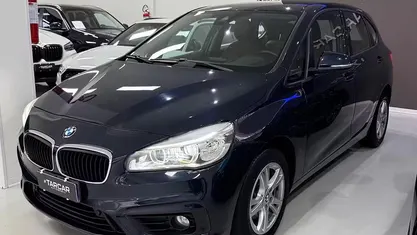 Usata BMW 216 Active Tourer Luxury Line 116 CV (85 kW) 2015 Blu Monovolume