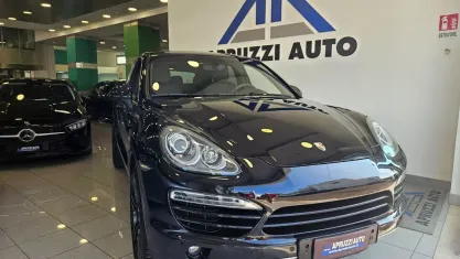 Usata Porsche Cayenne 245 CV (180 kW) 2011 Nero SUV