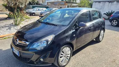 Nero Usata 2014 Opel Corsa Tre volumi | 1990 € (Super prezzo)