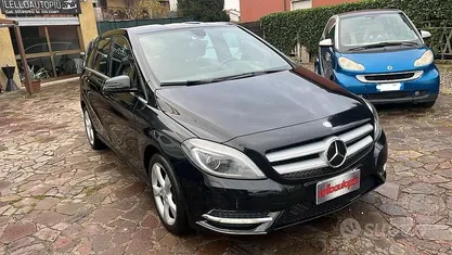 Usata Mercedes B180 Premium 109 CV (80 kW) 2013 Monovolume
