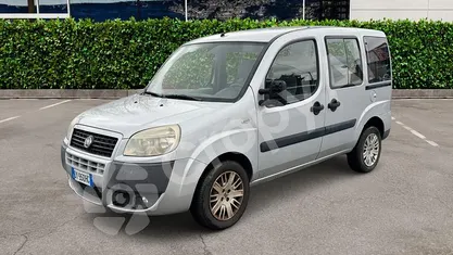 Usata Fiat Doblò 77 CV (56 kW) 2009 Monovolume