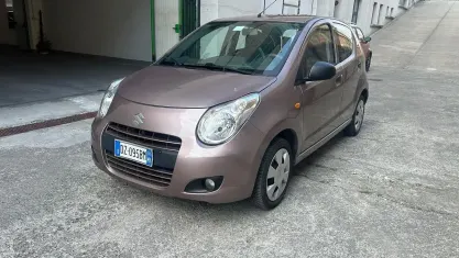 Usata Suzuki Alto GLX 68 CV (50 kW) 2010 Marrone Utilitaria