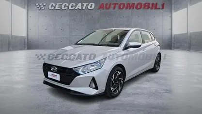 Usata Hyundai i20 84 CV (61 kW) 2023 Grigio Utilitaria