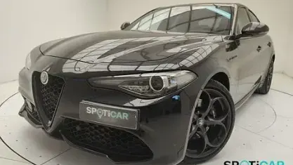Usata Alfa Romeo Giulia Estrema 211 CV (155 kW) 2023 Nero Berlina