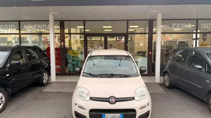 Usata Fiat Panda Easy 69 CV (50 kW) 2016 Bianco Utilitaria