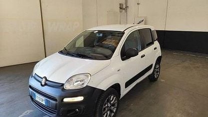 Gebraucht Fiat Panda 4x4 Pop 69 PS (50 kW) 2019 Weiß Kleinwagen