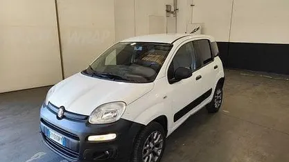Usata Fiat Panda 4x4 Pop 69 CV (50 kW) 2019 Bianco Utilitaria