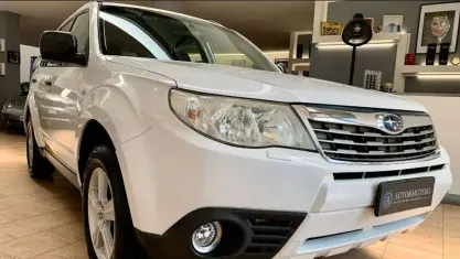 Usata Subaru Forester 150 CV (110 kW) 2010 Bianco SUV