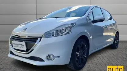 Usata Peugeot 208 Allure 82 CV (60 kW) 2014 Utilitaria