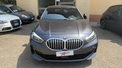Grigio Usata 2020 BMW 116 M Sport Due volumi | 22.500 € (Buon prezzo)