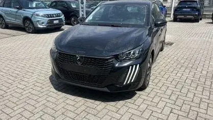 Nuova Peugeot 208 Style 110 CV (80 kW) 2025 Nero Utilitaria
