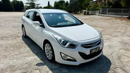 Usata Hyundai i40 136 CV (100 kW) 2014 Bianco Station wagon