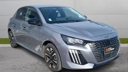Usata Peugeot 208 Allure 100 CV (73 kW) 2024 Utilitaria
