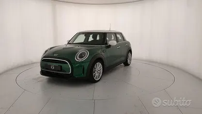 Usata Mini Cooper 136 CV (100 kW) 2022 Verde Utilitaria