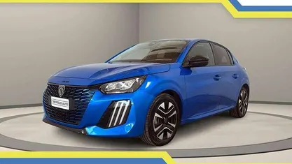 Usata 2024 Peugeot 208 Allure Due volumi | 14.950 € (Buon prezzo)