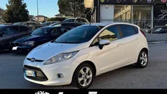 Bianco Usata 2011 Ford Fiesta Titanium Tre volumi | 2990 € (Ottimo prezzo)
