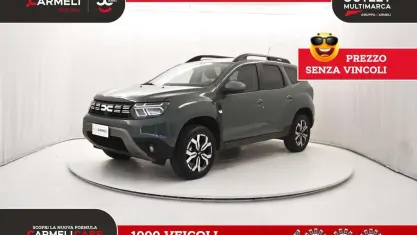 Usata Dacia Duster Journey 101 CV (74 kW) 2023 Grigio road SUV