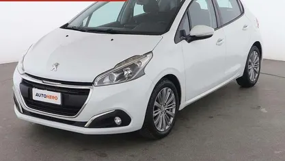 Usata Peugeot 208 Active 75 CV (55 kW) 2017 Utilitaria