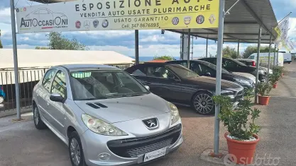 Usata Peugeot 206+ 68 CV (50 kW) 2010 Grigio Utilitaria