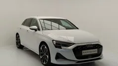 Bianco arkona Nuova 2025 Audi A3 e-tron Ambiente Due volumi | 45.900 € (Buon prezzo)