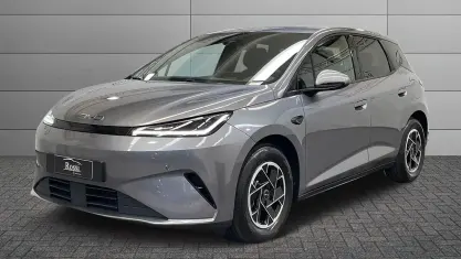 Nuova BYD Dolphin Boost 64 kW (88 CV) 2026 Utilitaria