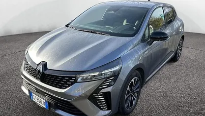 Usata Renault Clio V Techno 91 CV (66 kW) 2025 Utilitaria