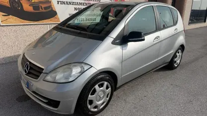 Usata Mercedes A160 Style 82 CV (60 kW) 2010 Argento Berlina