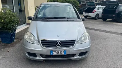 Usata Mercedes A150 Elegance 95 CV (69 kW) 2007 Grigio Berlina