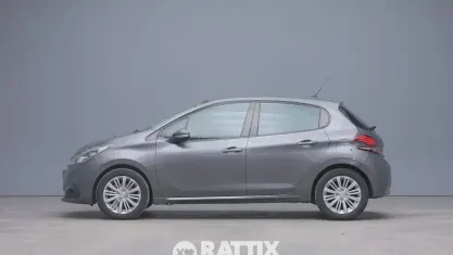 Usata Peugeot 208 Active 83 CV (61 kW) 2019 Grigio platinum Utilitaria