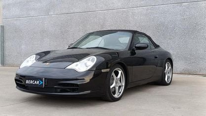 Begagnad Porsche 911 Carrera Cabriolet 320 HK (235 kW) 2003 Svart Cab