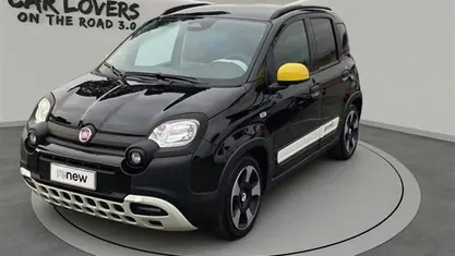 Usata Fiat Panda Cross Cross 70 CV (51 kW) 2025 Utilitaria