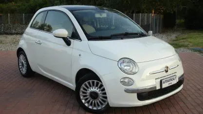 Usata Fiat 500 Lounge 75 CV (55 kW) 2009 Bianco Cabrio