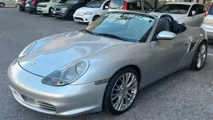 Usata Porsche Boxster 220 CV (161 kW) 2001 Grigio Cabrio