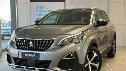 Usata Peugeot 3008 Allure 131 CV (96 kW) 2020 Grigio SUV