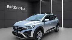 Vari colori Usata 2022 Dacia Sandero Comfort Due volumi | 13.490 € (Buon prezzo)