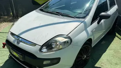 Usata Fiat Punto Evo Dynamic 69 CV (50 kW) 2011 Bianco Utilitaria