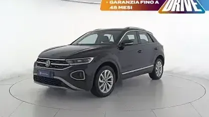 Usata VW T-Roc Style 110 CV (80 kW) 2023 Deep black perlato SUV