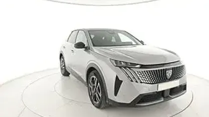 Usata Peugeot 3008 Allure 136 CV (100 kW) 2025 Argento SUV
