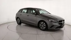 Grigio Usata 2024 Mercedes B180 Advanced Monovolume | 32.400 € (Buon prezzo)