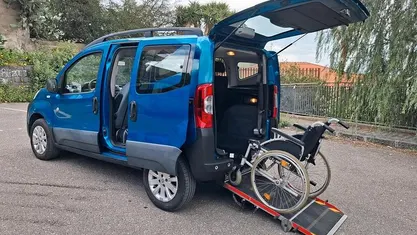 Usata Peugeot Bipper 73 CV (53 kW) 2011 Monovolume