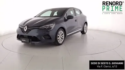 Usata Renault Clio V Intens 101 CV (74 kW) 2023 Grigio scuro Berlina
