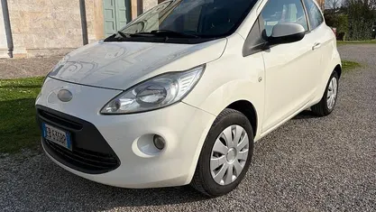 Usata Ford Ka 69 CV (50 kW) 2010 Bianco Utilitaria